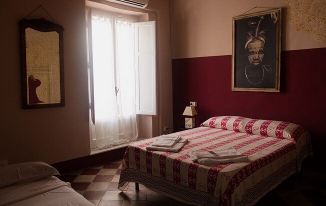 Camera Rossa.jpg